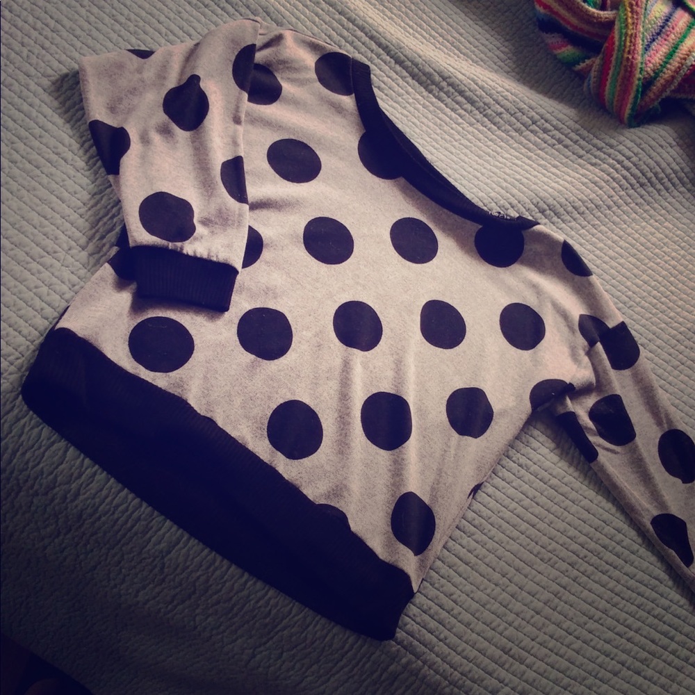 3/4 sleeve polka dot sweater